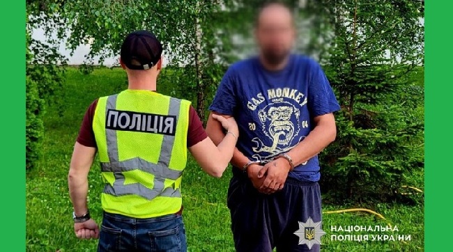 У Києві чоловік під час сварки задушив знайому: зловмиснику загрожує до 15 років в'язниці