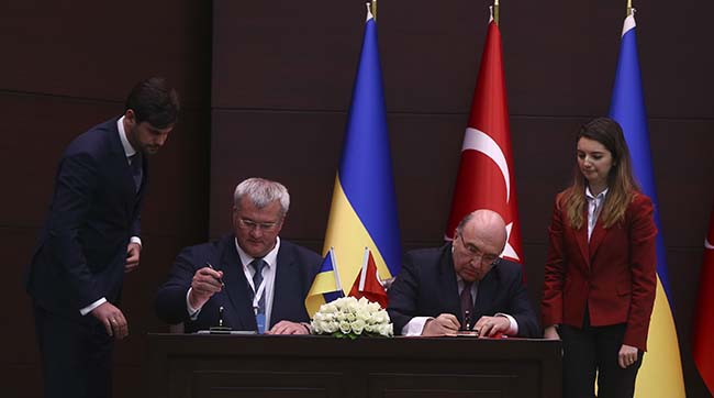 ​Між Туреччиною та Україною підписано низку документів