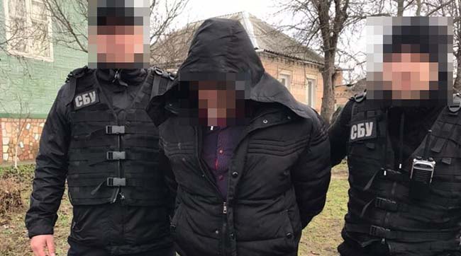 ​На Кіровоградщині працівника поліції викрито на вимаганні хабара в розмірі 10 тис грн