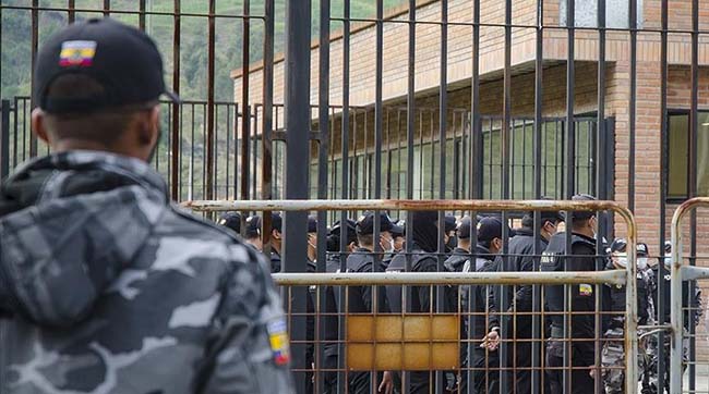 ​Під час заворушень у в'язниці Еквадору загинули 116 ув'язнених - у пенітенціарній системі країни введено надзвичайний стан
