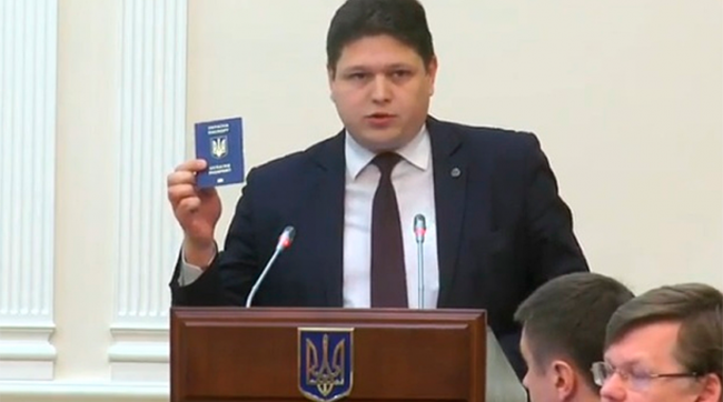 ​Суд допитає голову ДМС Соколюка у справі позбавлення Саакашвілі громадянства