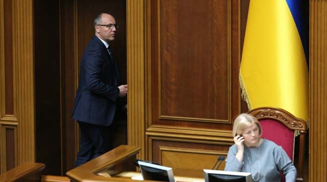 ​Президент України назвав відмову Голови Верховної Ради скликати позачергове засідання злочинною бездіяльністю