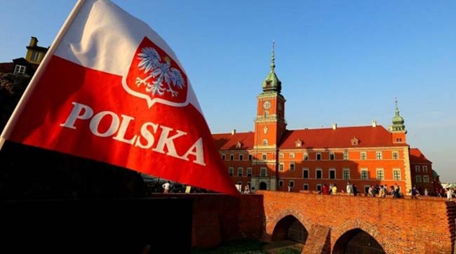 ​НМПУ закликає уряд і Сейм Польщі відмовитися від практики обмеження прав і свобод журналістів в країні