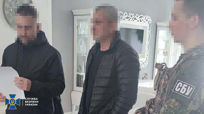 ​СБУ затримала помічника Шуфрича, який фінансував росгвардію в Криму