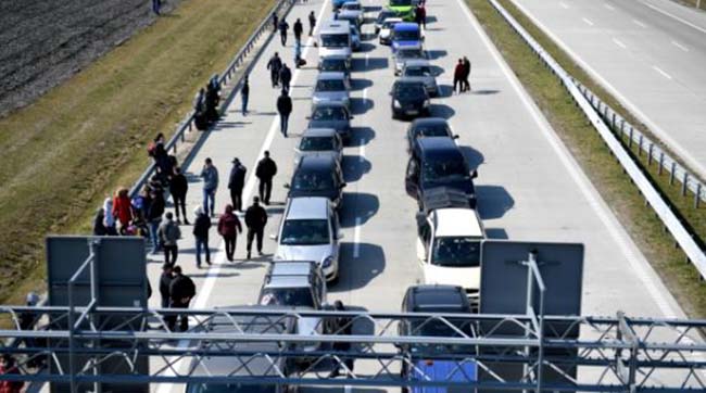​У п'ятницю український кордон з Польщею перетнули майже 22,5 тисячі осіб