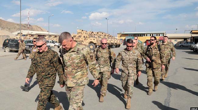 ​США оголосили про виведення більше 2000 військових з Іраку, аби зменшити військову присутність в країні