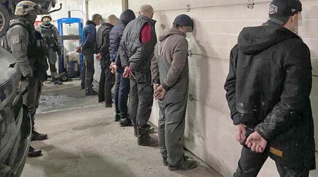 Київські правоохоронці перекрили міжнародні канали постачання наркотиків у столицю