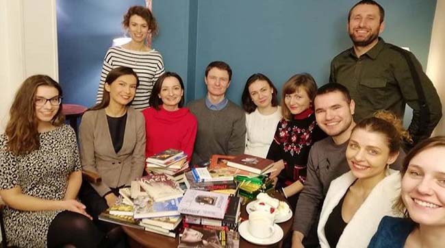 ​Варшавський ЛітКлуб об’єднує українців, котрі люблять читати книжки