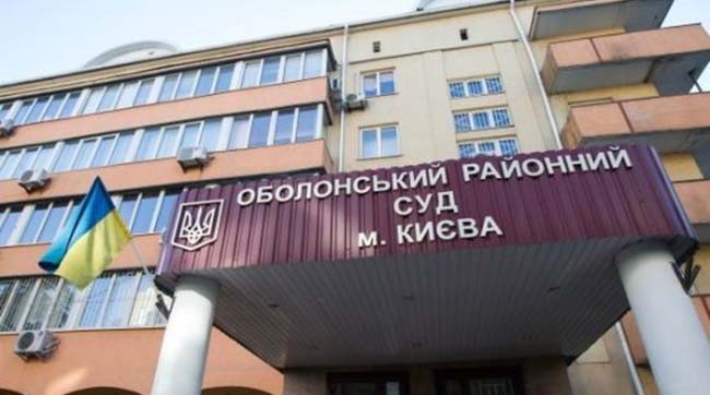 ​Слідчі поліції Києва скерували до суду обвинувальний акт відносно чоловіка за напад на поліцейського