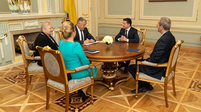 ​Делегації України та Словаччини обговорили питання покращення бізнес-клімату, проведення реформ та боротьби з контрабандою