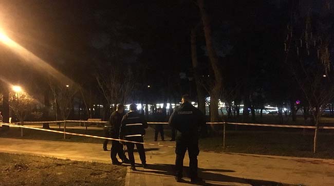 ​Поліція встановлює обставини нічного вибуху у столиці, в якому постраждало двоє осіб