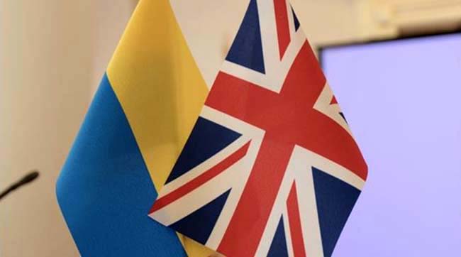 ​Розпочався візит до Великої Британії делегації Генеральної прокуратури України на чолі з Юрієм Луценком