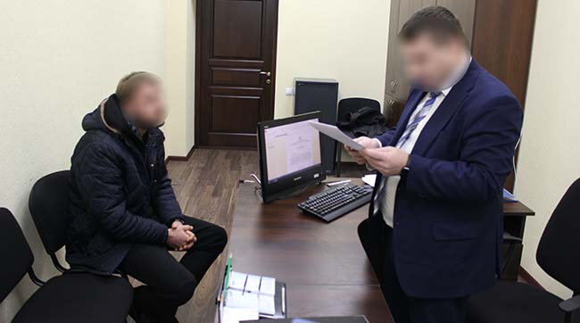 ​Начальнику відділу прокуратури Київської області повідомлено про підозру в шахрайстві