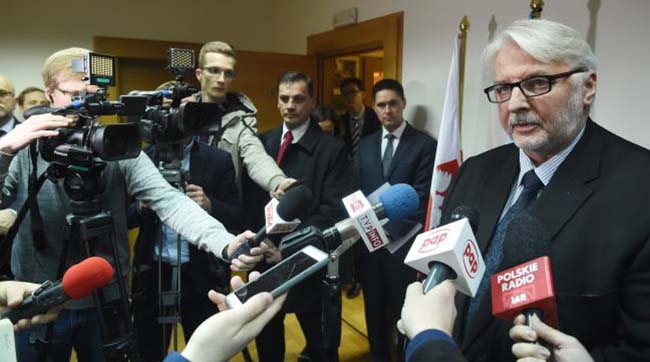 ​В історичних питаннях Польща чекає конкретних кроків з боку України