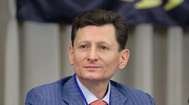 М. Волинець вважає, що уряд Кулявлоба продає Україну