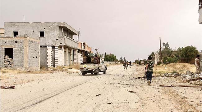 ​Урядові сили Лівії намагаються вибити найманців Хафтара з території міжнародного аеропорту