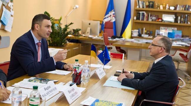 Кличко та Томбінський обговорили проведення Дня Європи у Києві