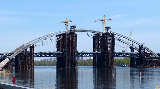 Восени почне роботу спільна українсько-німецька група з добудови Подільсько-Воскресенського мосту