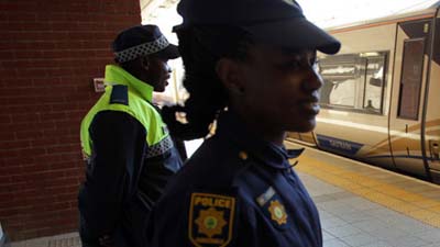 Шесть претендентов на должность инспектора ГАИ ЮАР скончались от жары