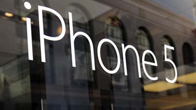 В Англии перед продажей коммуникатора iPhone 5 из магазина украли все 252 аппарата