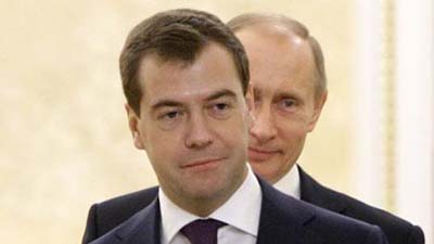 Медведев-президент поставил много задач будущему Медведеву-премьеру 