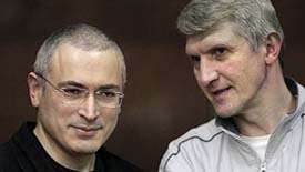 Михаил Ходорковский и Платон. Лебедев Фото daylife.com