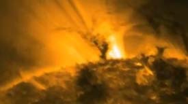 Британские ученые зафиксировали на Солнце огромные торнадо