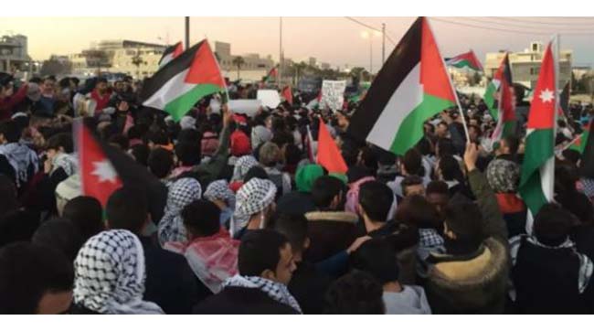 У Газі протестують проти діалогу Ізраїлю з ОАЕ і Бахрейном