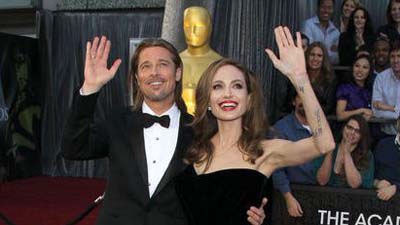 Анджелина Джоли не может найти время для своей свадьбы 
