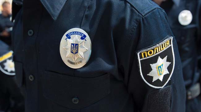 На хабарі три тисячі гривень затримано опера одного з районних відділів поліції
