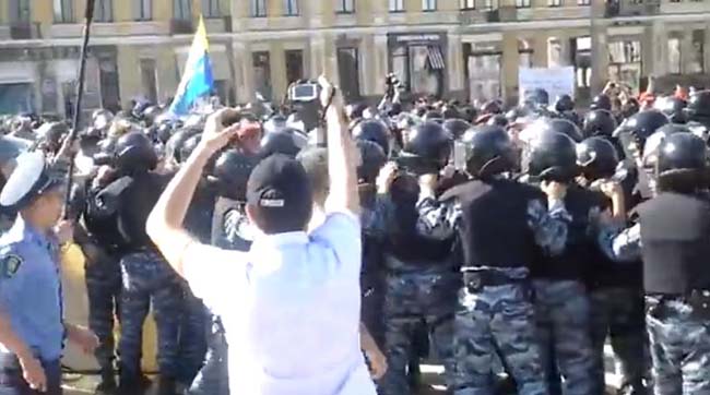 Затримані на Софійській площі 18 травня активісти наметового містечка написали листа міністру МВС