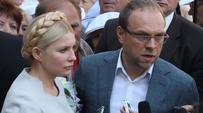 Сергій Власенко вважає, що Юлію Тимошенко попри закони 31 липня доставлять до суду 