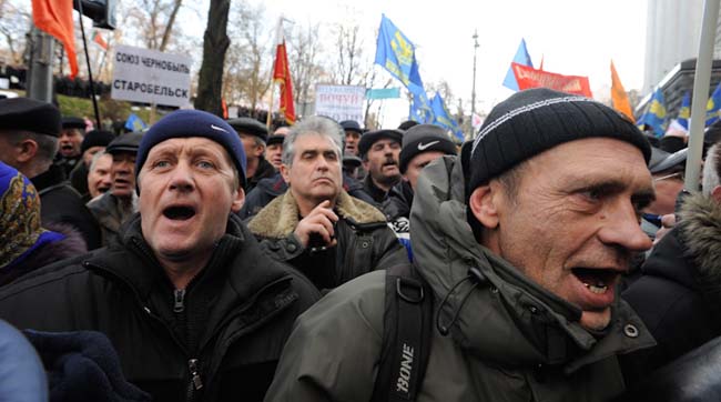 Вибухи в Дніпропетровську - спроба влади відволікти увагу від страйків чорнобильців