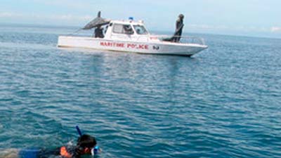 Самолет с главой МВД Филиппин на борту упал в море