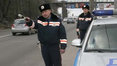 На вихідні у Києві затримано двох крадіїв авто