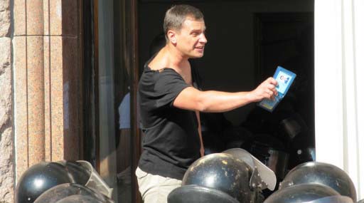 Прокуратура перевірить законність дій депутатів та міліціонерів під час подій у Київраді