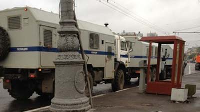 В Москве ранним утром продолжились аресты митингующих