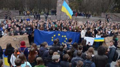 Львівські студенти до 4.00 ранку перекривали трасу «Львів-Київ» на знак протесту проти дій міліції