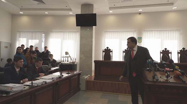 ​Саакашвілі розповів, як прокурори вдаються до брехні, щоб видворити його з України