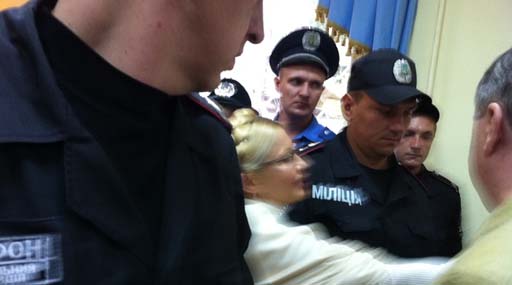 Тюремники планують силою доставити Юлію Тимошенко в суд