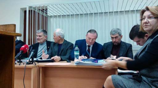 Суд перенес заседание по делу экс-депутатов от партии регионов