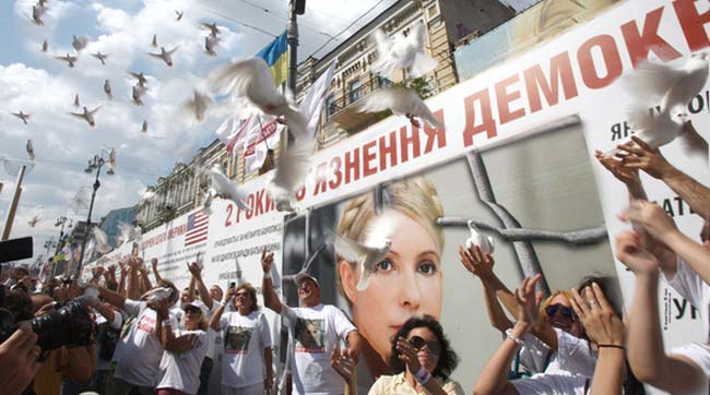 У Берліні закликають Януковича не тягнути час із звільненням Тимошенко