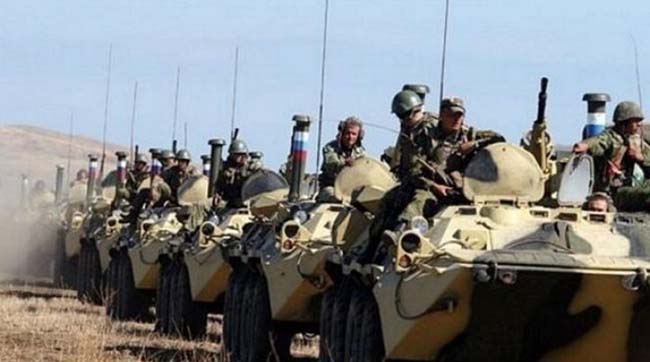 На Донбасс снова вторглись вражеские части - три колонны военной техники из России