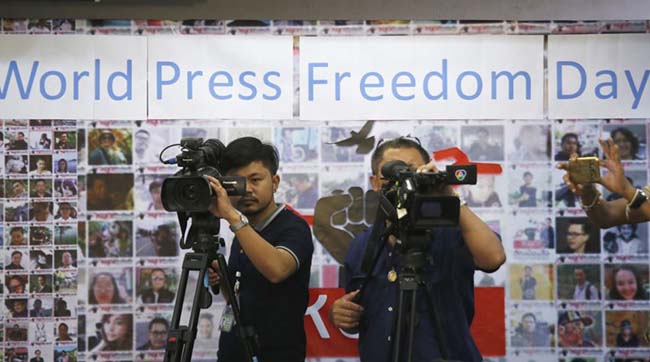 ​У світі відзначають День свободи преси. В Україні ситуація для ЗМІ залишається тривожною
