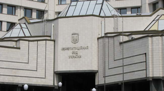 У украинской власти не осталось аргументов, чтобы не проводить перевыборы в парламент в 5 округах