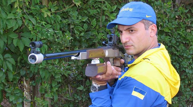 Кримський стрілок ображений на Україну за заборону представляти Росію на Олімпіаді