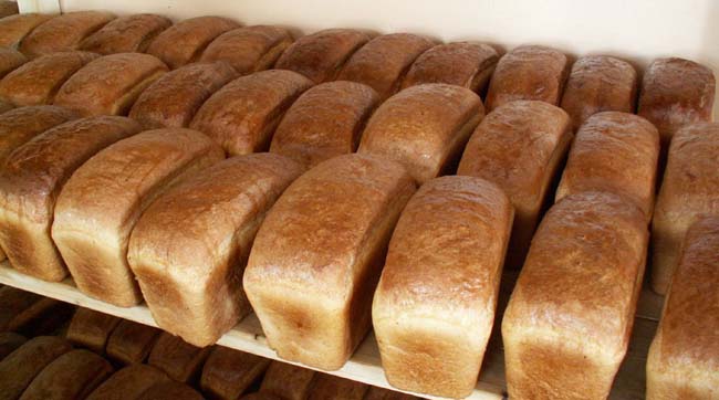 У Криму хліб вже не можна їсти, а на бензині - їздити