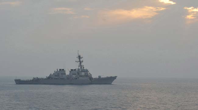 У Чорне море увійшов есмінець ВМС США Ross