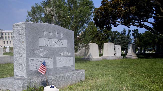 ​Маккейна поховають на цвинтарі Військово-морської академії в Аннаполісі