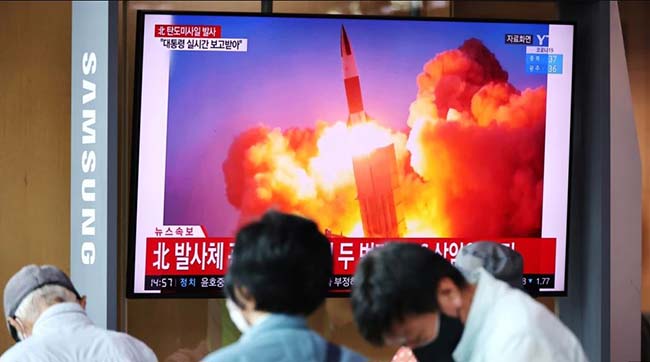 ​Північна Корея знову запустила дві балістичні ракети - це вже друге ракетне випробування упродовж кількох днів